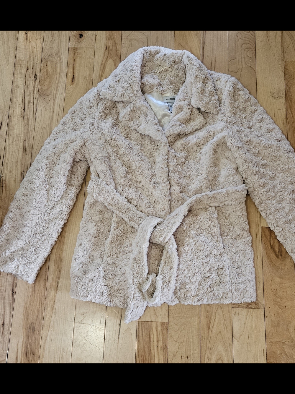Sisters Plush Belted Teddy Jacket in Cream